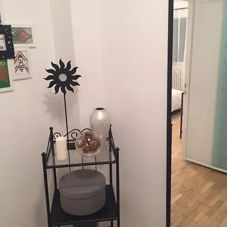 דירה Victoriei Holiday Studio בוקרשט